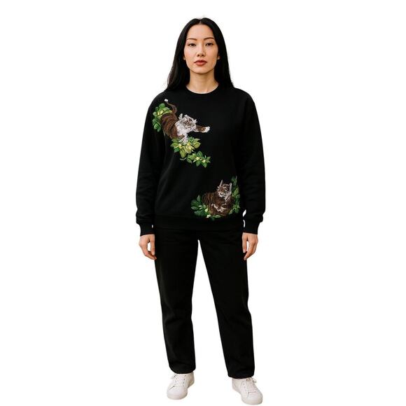 Vintage Embroidered Tiger Sweatshirt Black Pullover Crewneck XXL (Fits M/L) - Picture 1 of 7